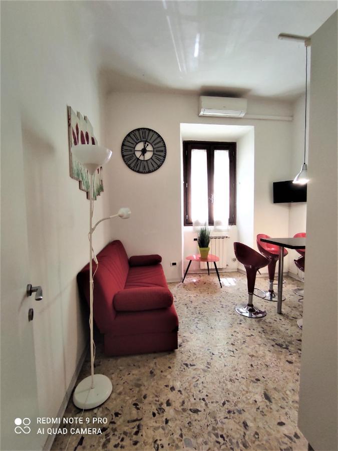 Romantic Liberta Apartment フィレンツェ エクステリア 写真